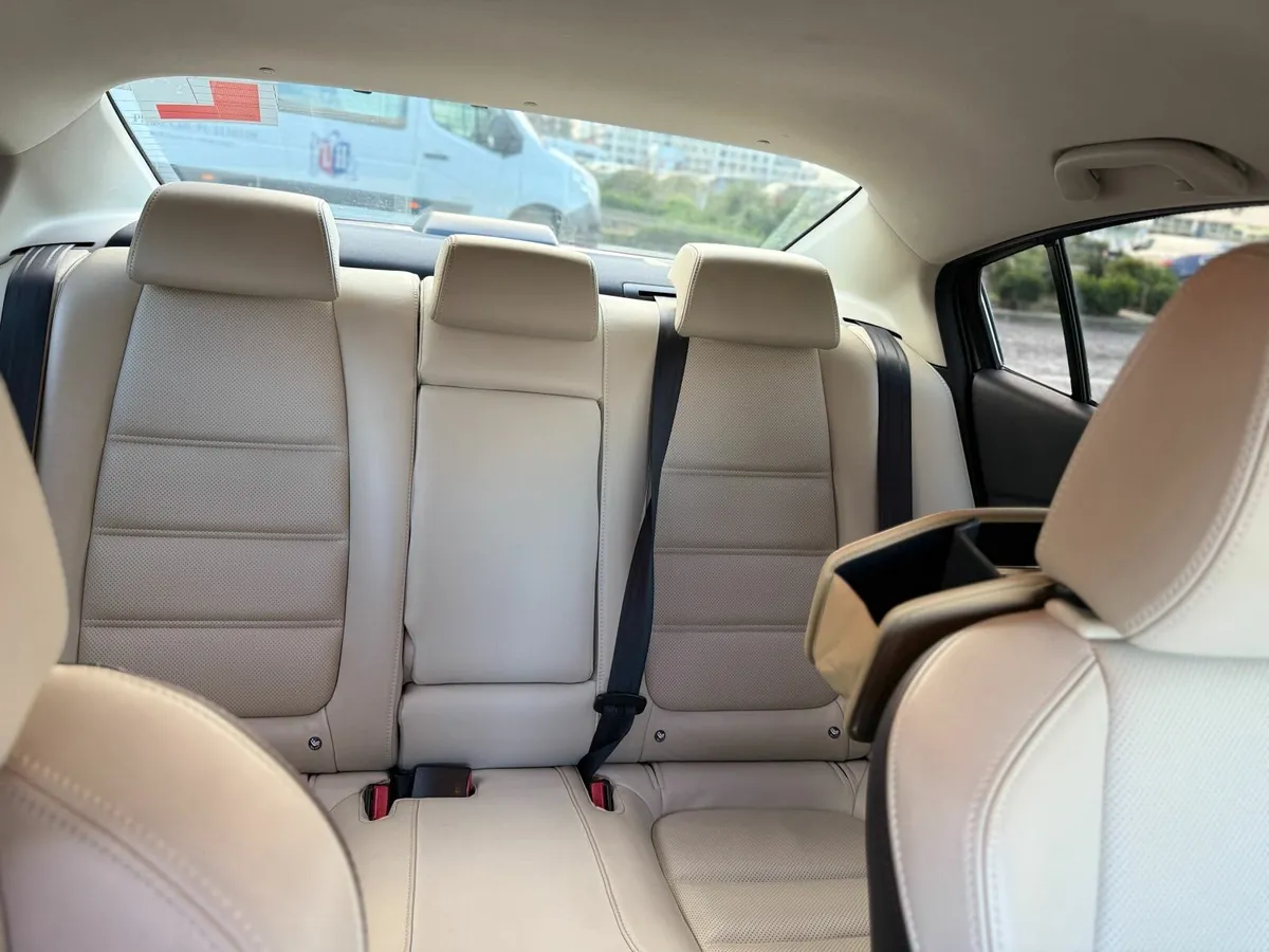 Mazda6 2014, 88000 km,  7300 Euros - Image 4