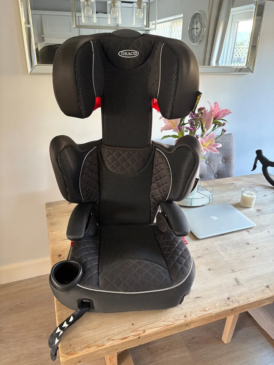 Child seat - Image 2