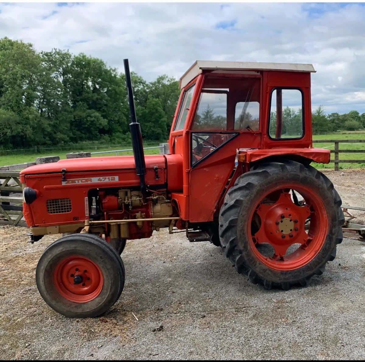 Zetor 4712