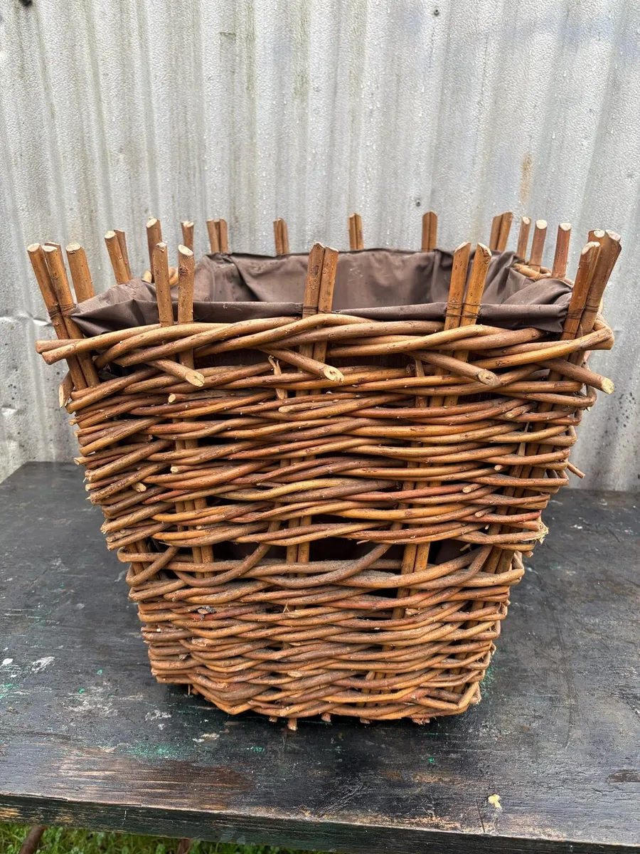 Antique hand woven lined turf or log creel. - Image 4