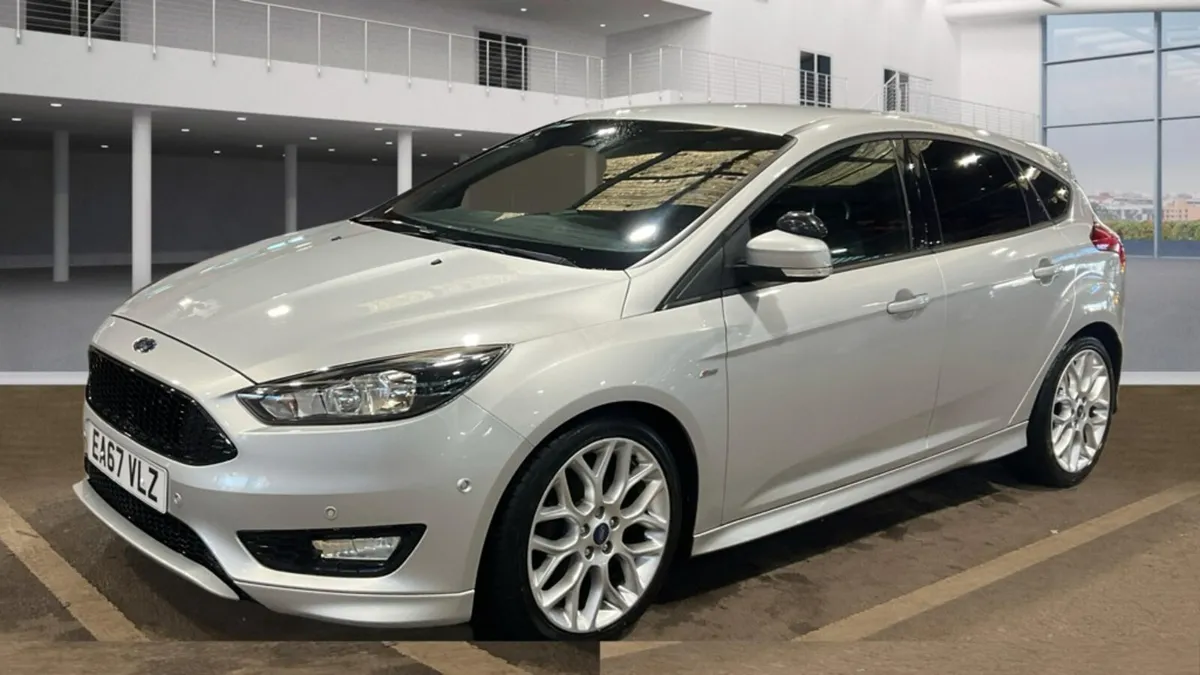 Ford Focus ST-Line 2017 - Image 2