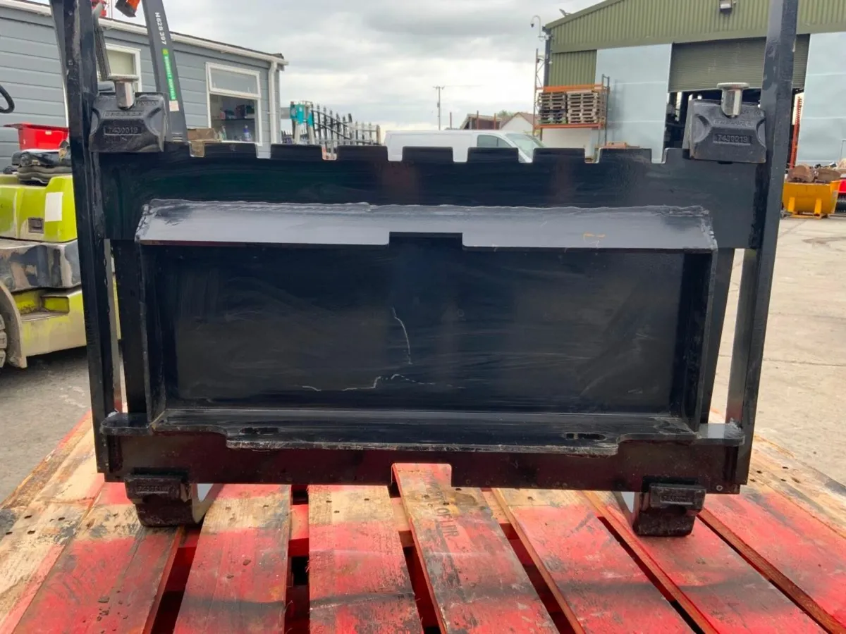 MINI LOADER FORK CARRIAGE ATTACHMENT....347w. - Image 3