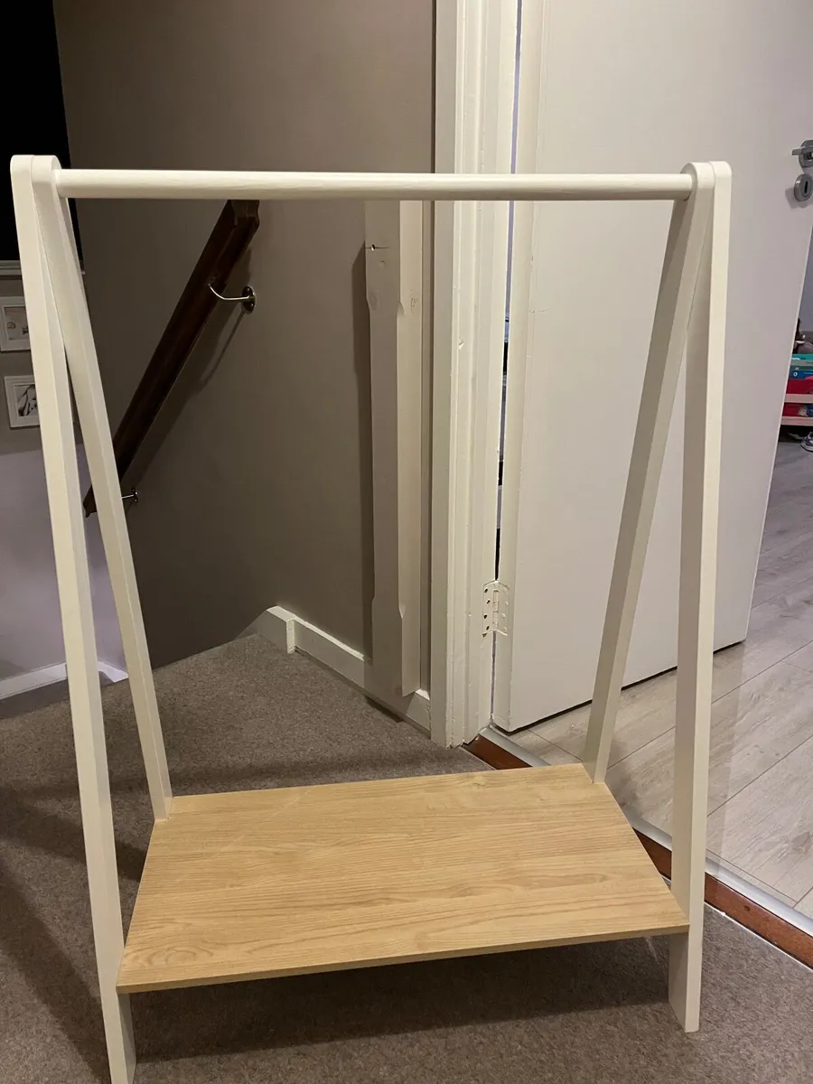 Children’s clothes rail - Image 2