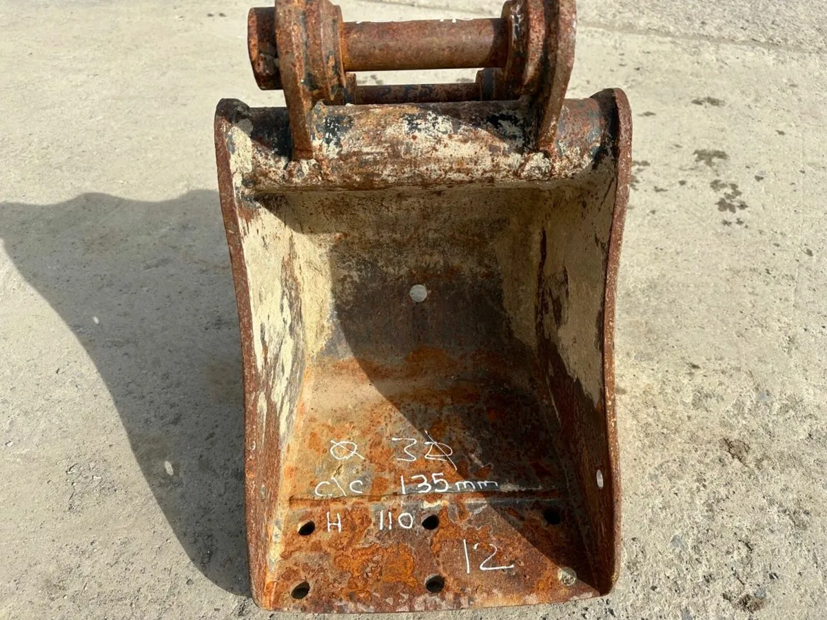 ** ... 12" ... gummy bucket .... 30mm .... 375 - 3 - Image 3