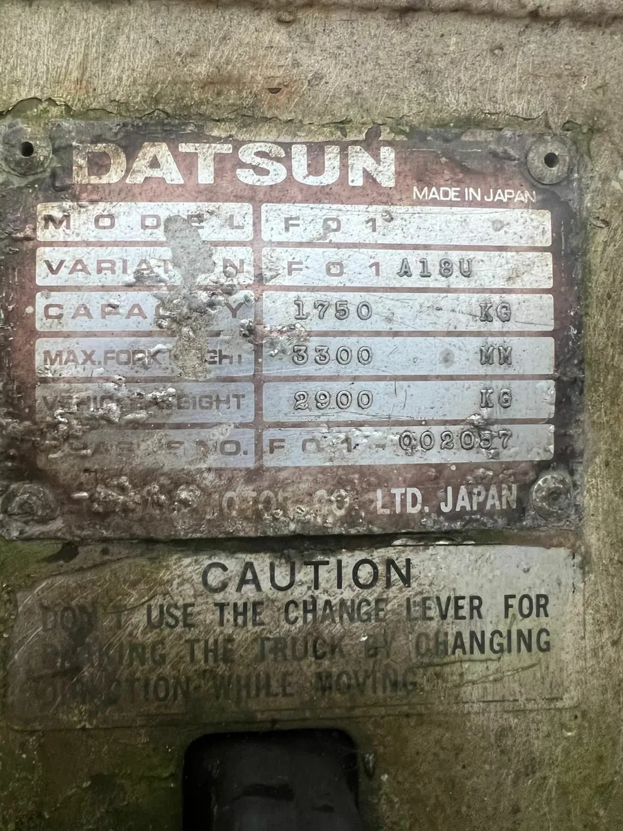 Datsun forklift - Image 3