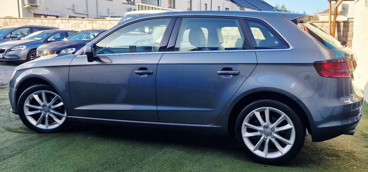 Audi A3 Automatic 1.6TDI LOW KM SPEC EDIT - Image 3