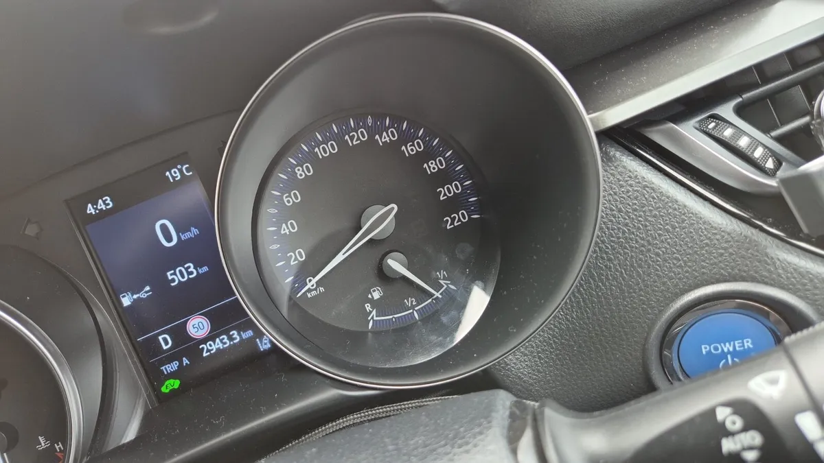 Toyota C-HR 2022 - Image 2