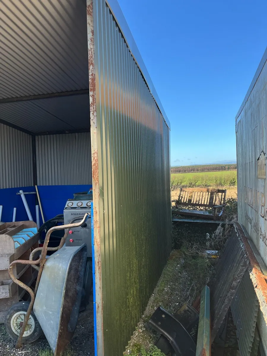 Stable Animal shelter - Image 2