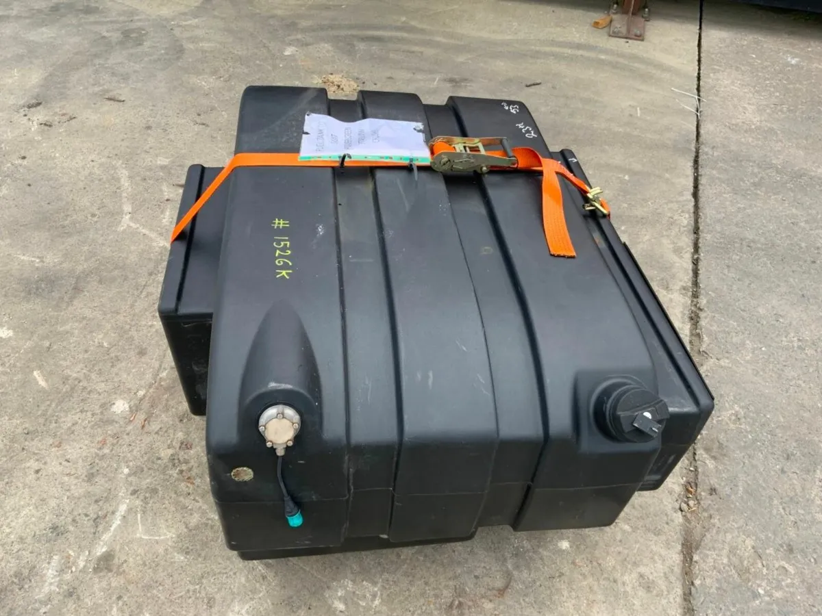 POWERSCREEN CRUSHER DIESEL TANK..1526k. - Image 3