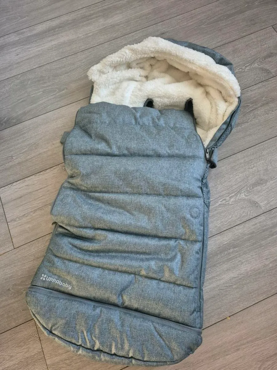 Uppababy V2 Vista Double - Image 2