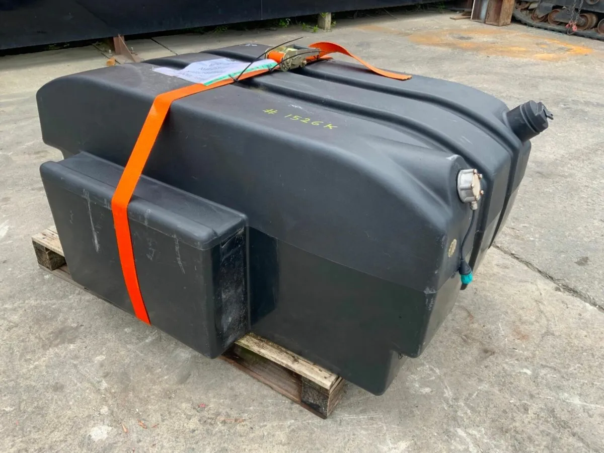 POWERSCREEN CRUSHER DIESEL TANK..1526k. - Image 4