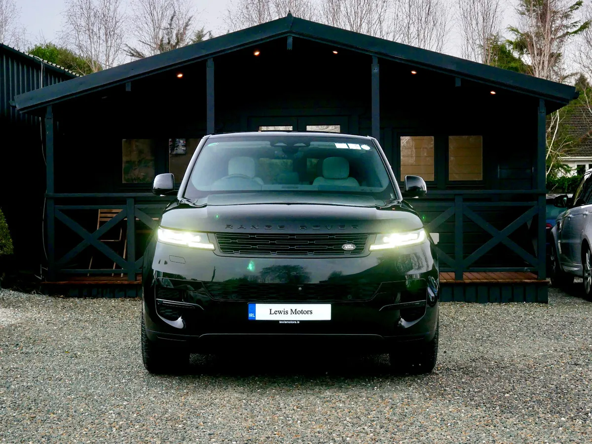 2023 Range Rover Sport SE P440e - Image 2