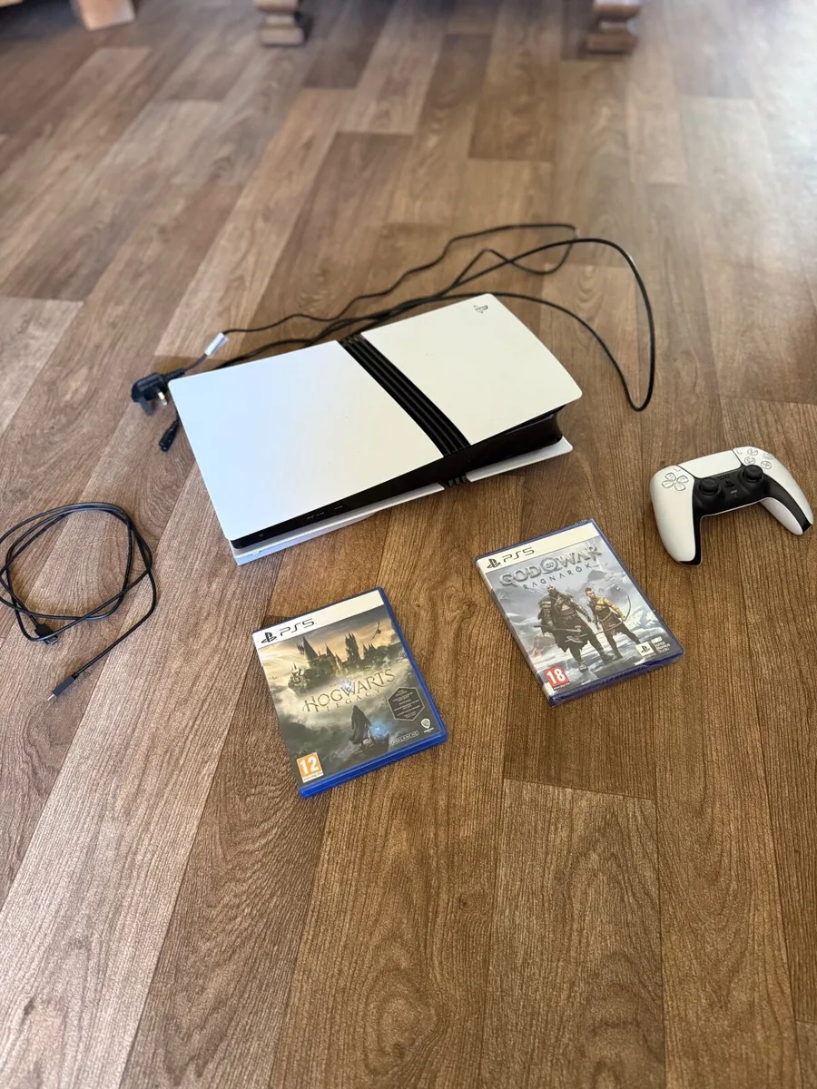 PlayStation 5 PRO - Image 2