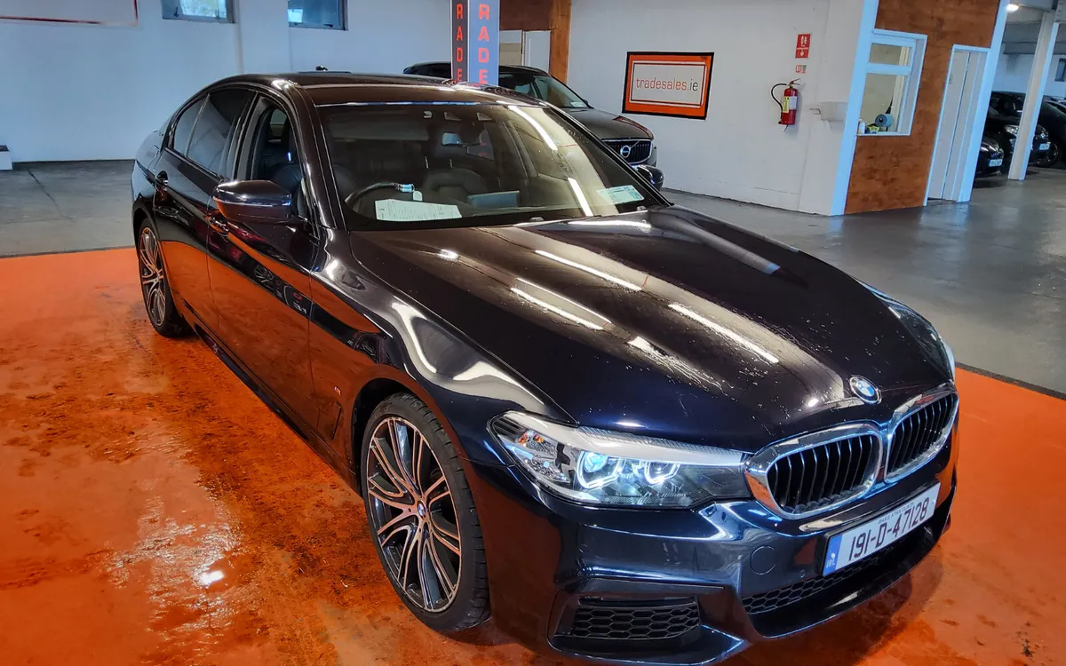 BMW 5-Series 2019 - Image 1