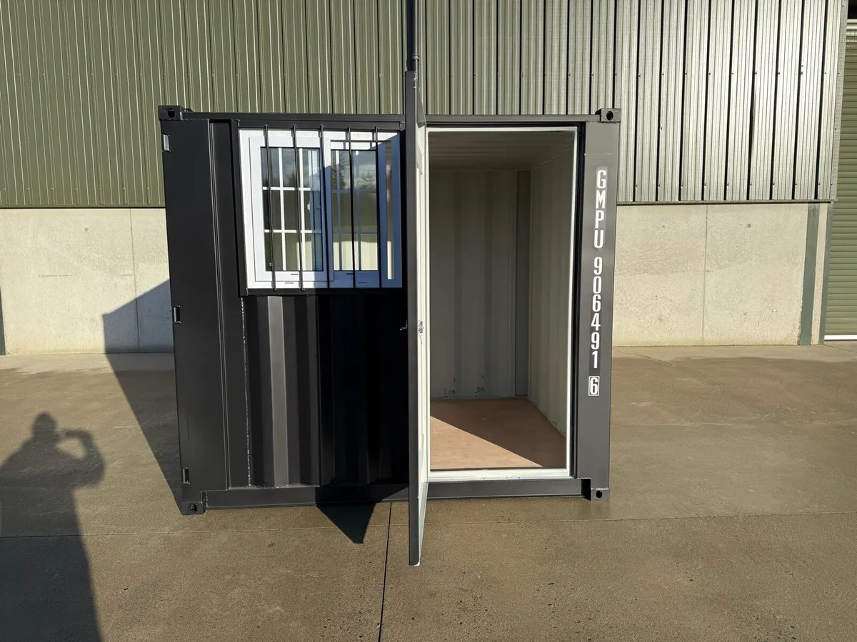 New unused 8ft storage container - Image 2