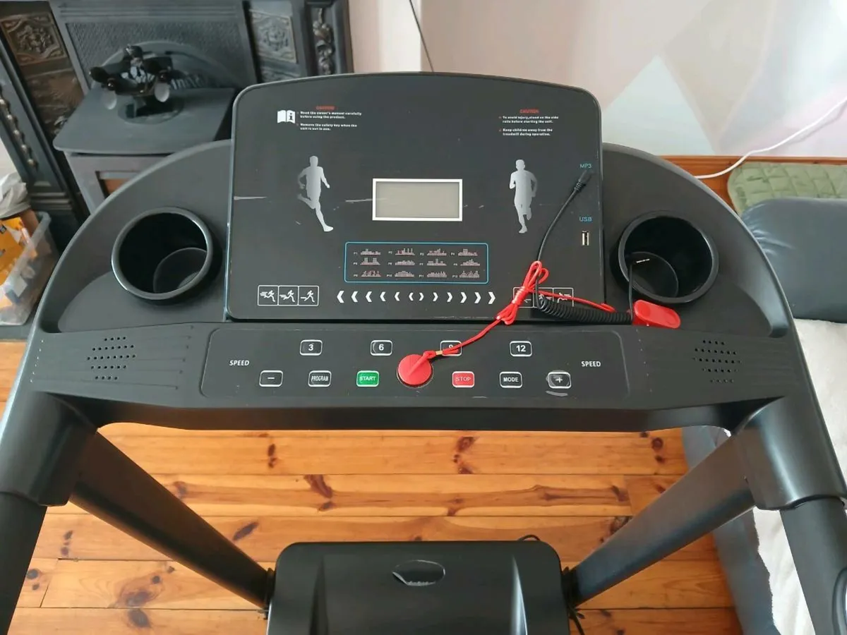 Treadmill - Image 3