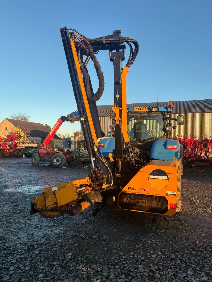 McConnel PA8085T Hedgecutter - Image 2