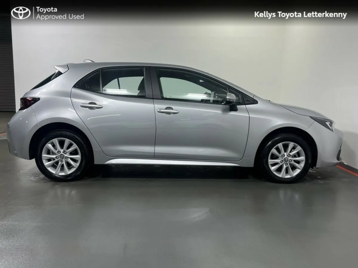 Toyota Corolla COROLLA HYBRID LUNA H/B#17 - SUPERB - Image 3