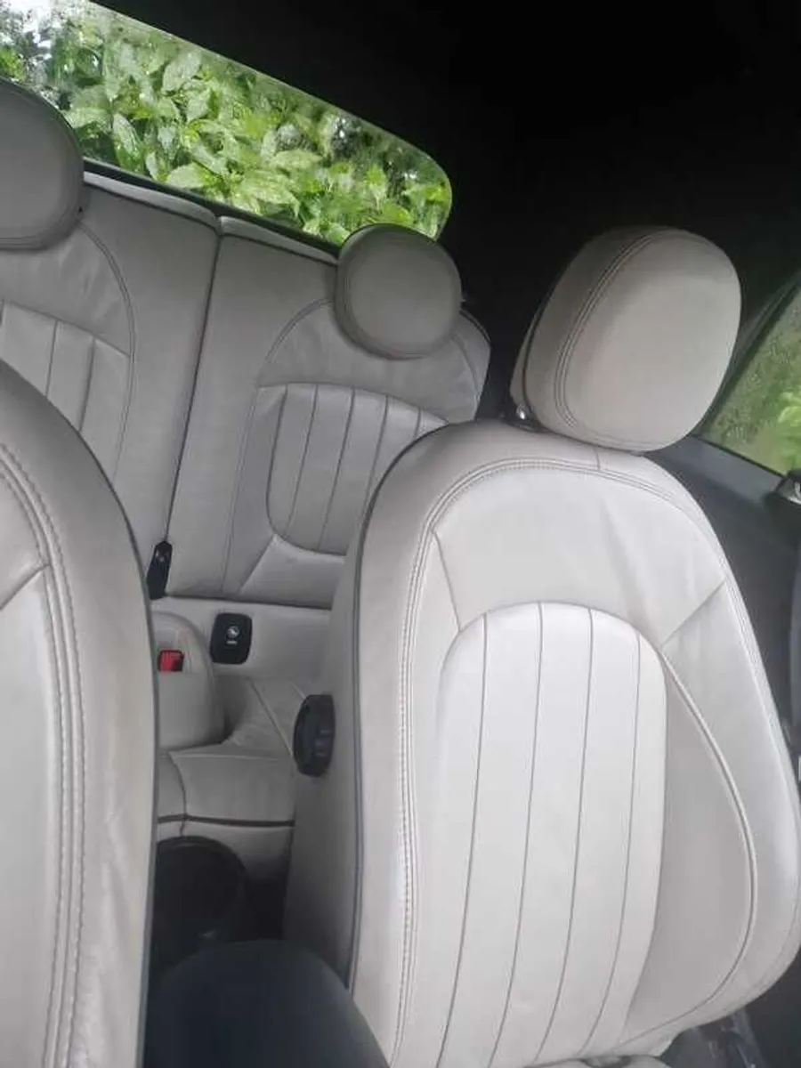 2016 MINI Convertible - Image 4