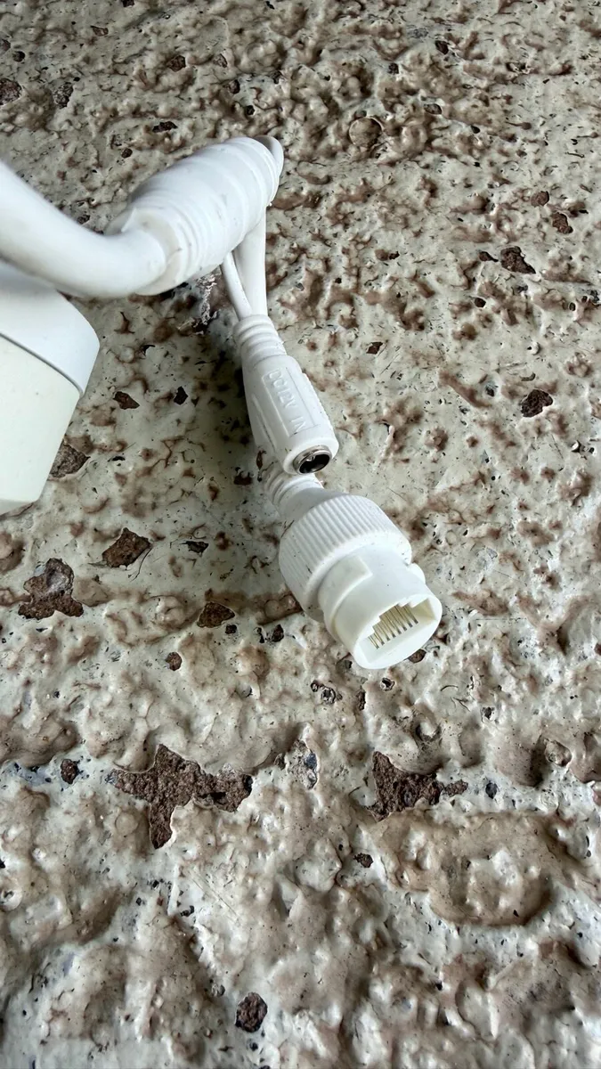 Hikvision 4K 8mp IP Camera - Image 3