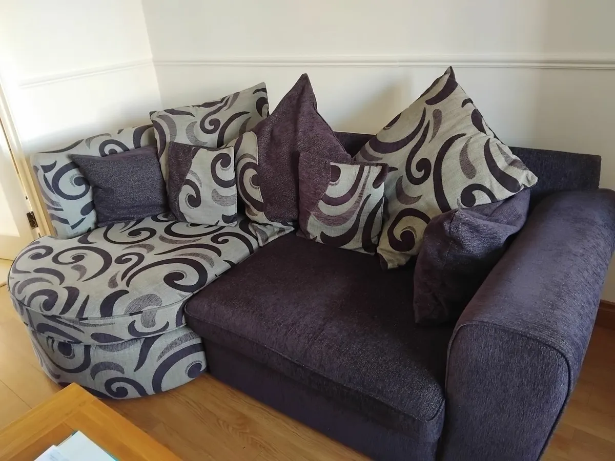 Suite of Furniture - Image 1