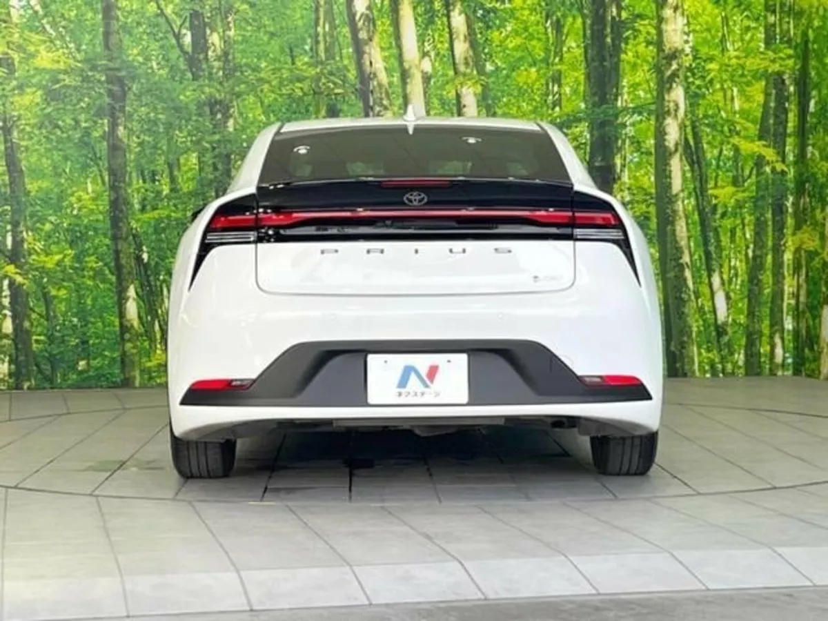 Toyota Prius - Image 2