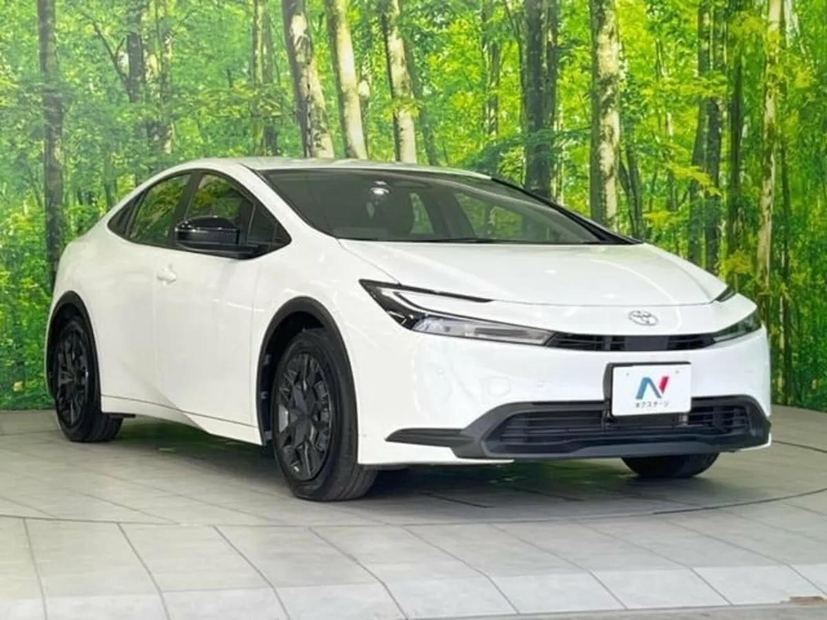 Toyota Prius - Image 4