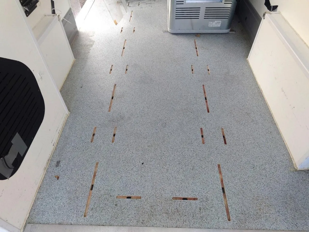 2021 Ford Transit Custom Low Roof Panel Van - Image 2