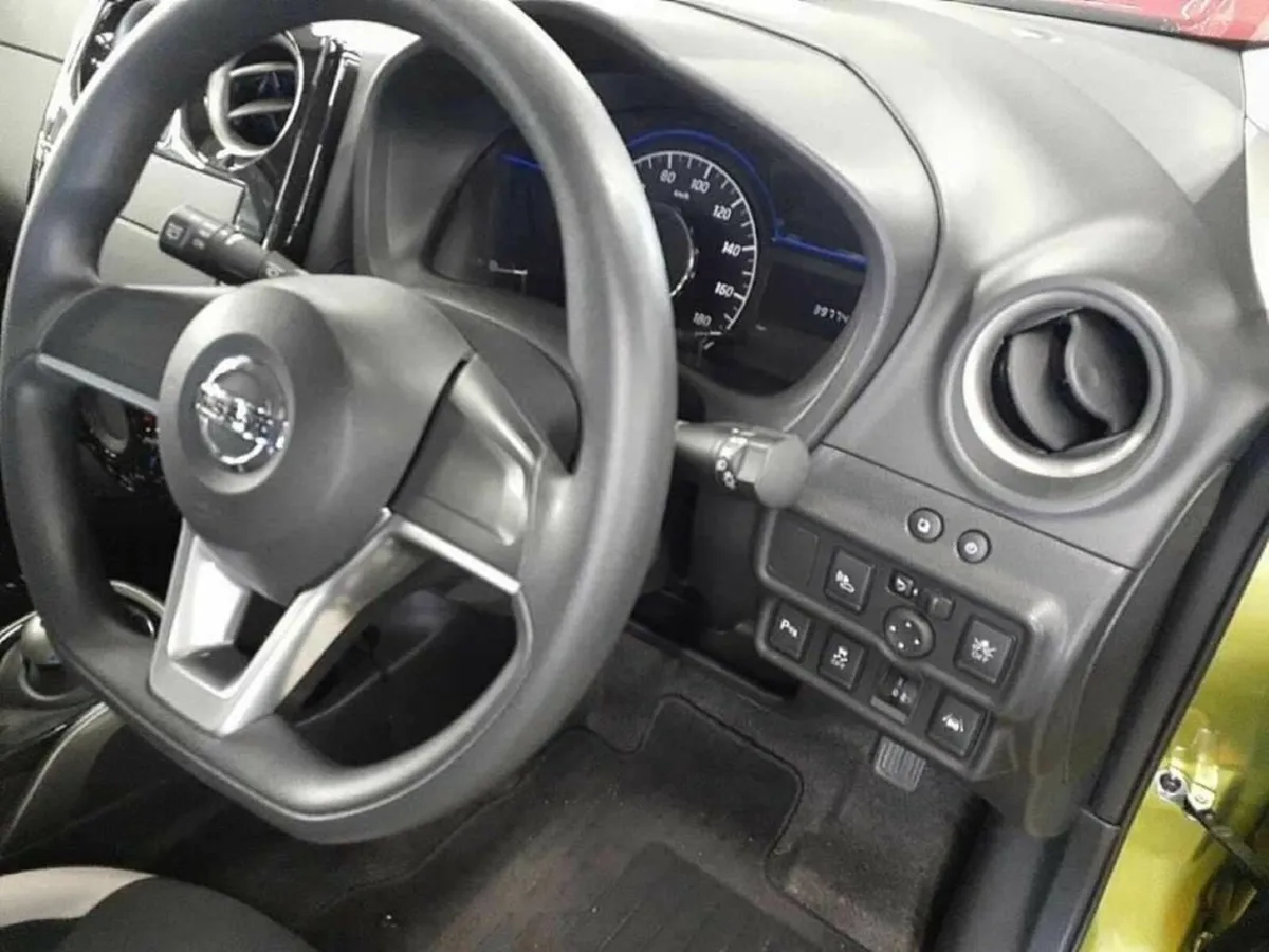 Nissan Note E POWER HYBRID - Image 3