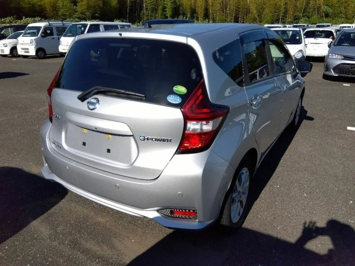 Nissan Note MEDALIST EDITION - E POWER HYRBID - HA - Image 2