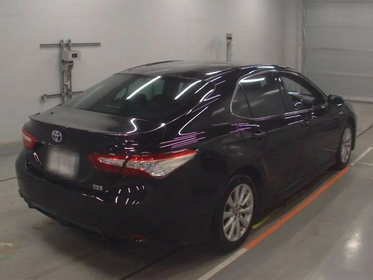 Toyota Camry WS EDITION - FACTORY ALLOYS - BLACK H - Image 2