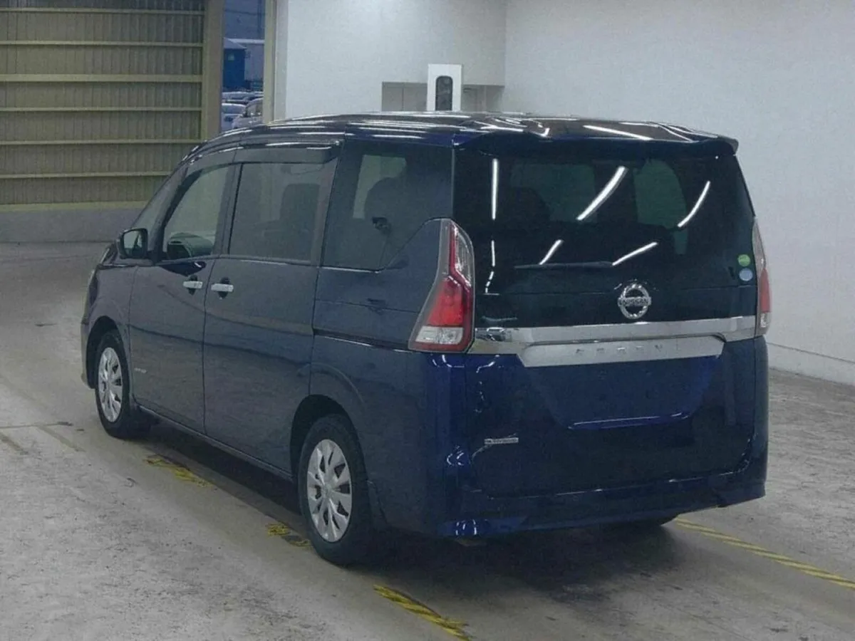 Nissan Serena POWER SLIDING DOORS - REVERSE CAMERA - Image 2