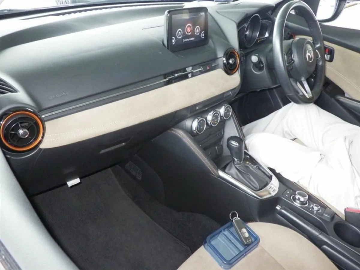 Mazda Demio TAILORED BROWN EDITION - BROWN TRIM IN - Image 3