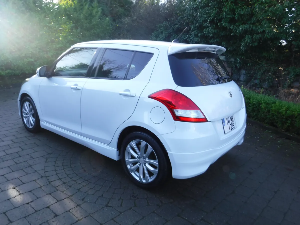 Suzuki Swift 1.2 AUTO RS MODEL LOW MILES - Image 4