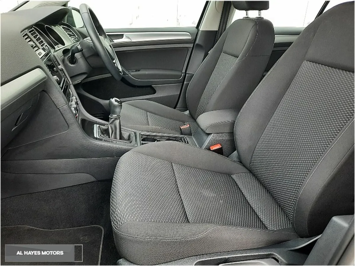 Volkswagen Golf **FLASH SALE**1.6 TDI M5F 115HP - Image 4