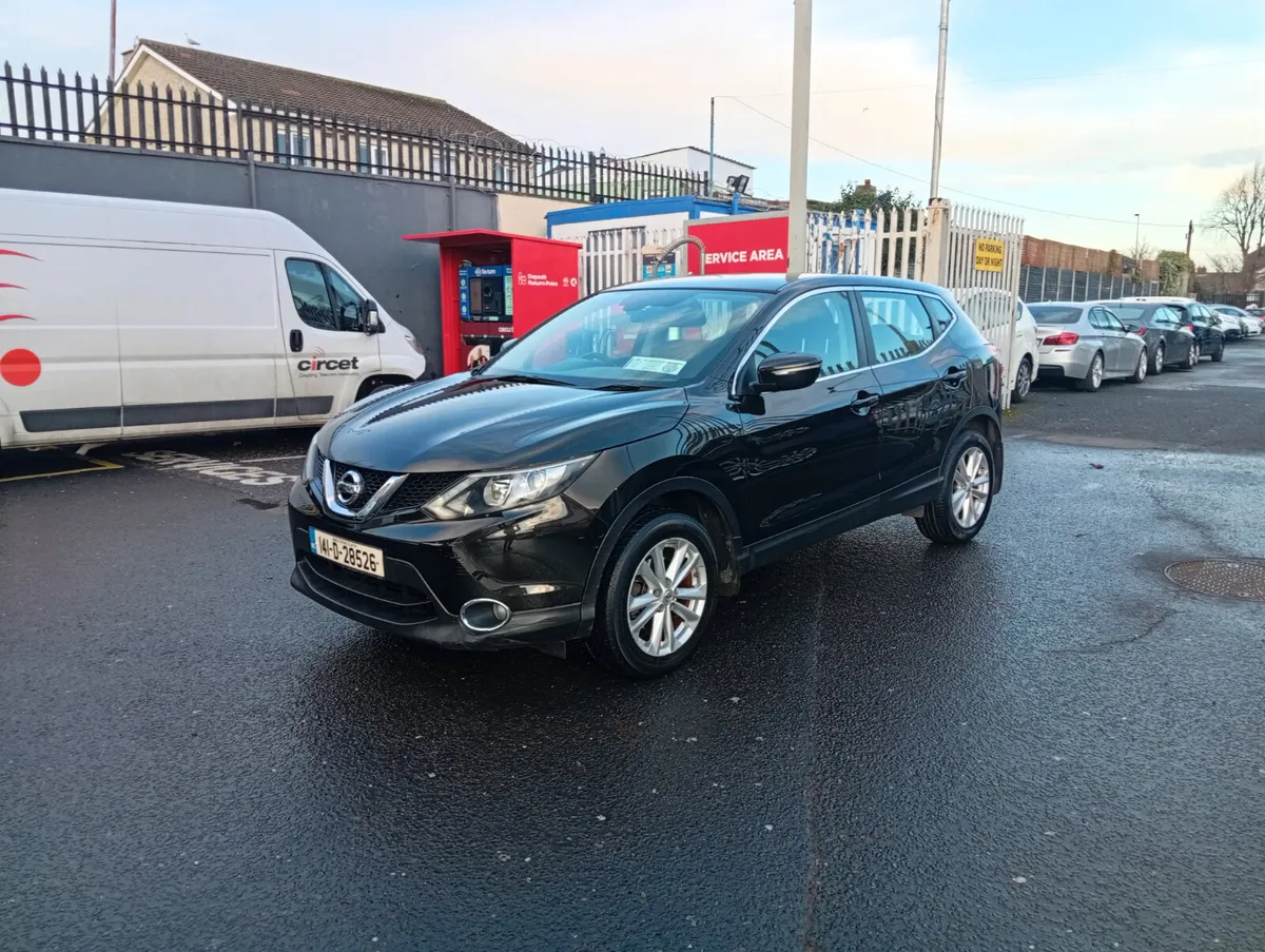 Nissan Qashqai 2014 low mileage - Image 3