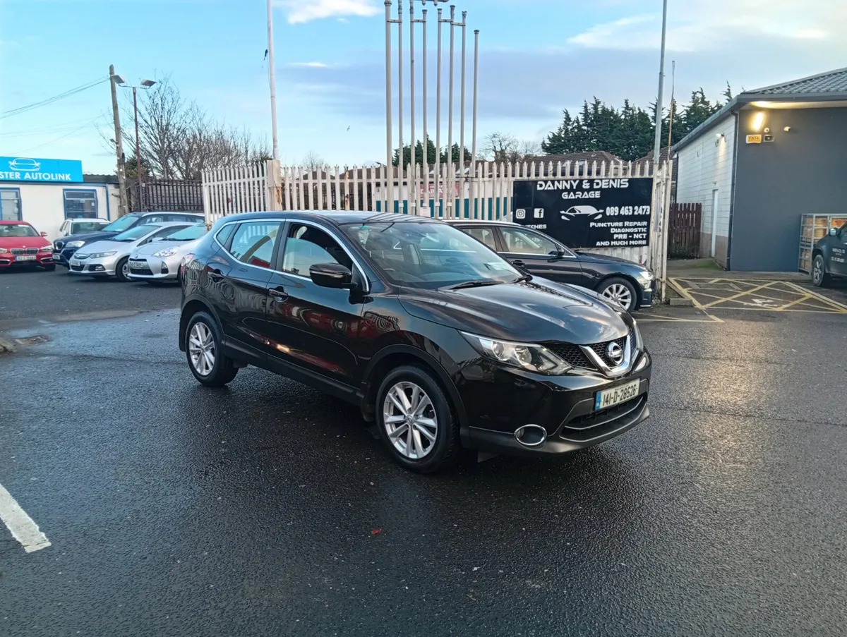 Nissan Qashqai 2014 low mileage - Image 4