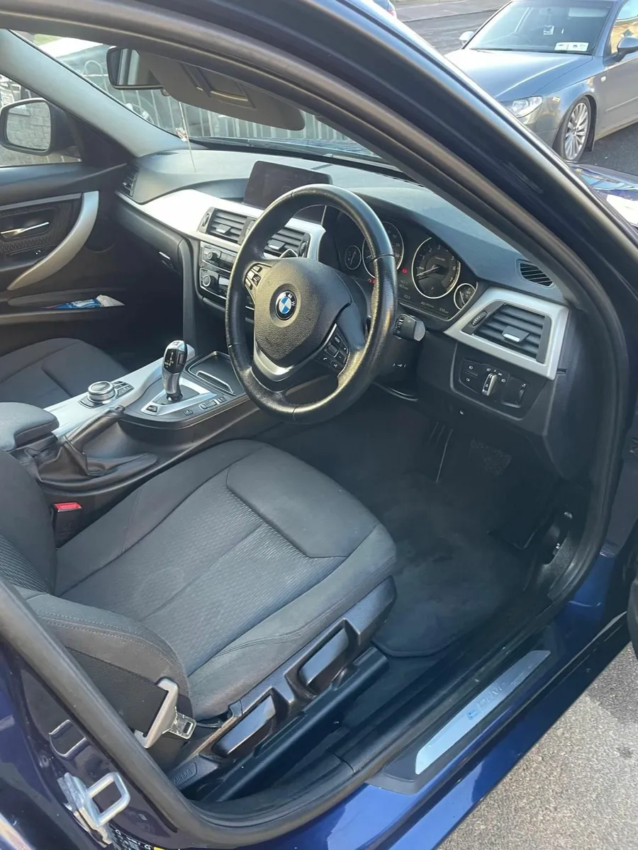 BMW 3-Series 2018 Non Runner EME Failure - Image 2