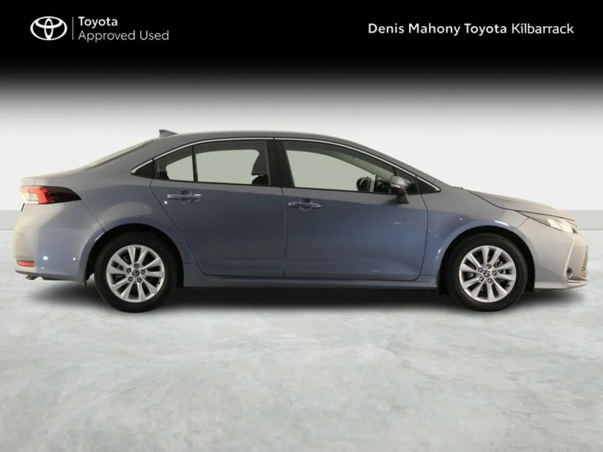 Toyota Corolla HYBRID LUNA - Image 3