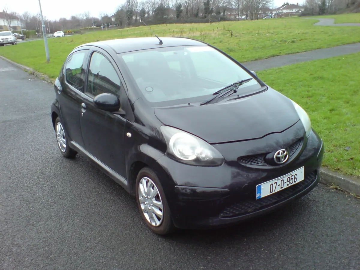 Toyota Aygo 2007 nct 1/27 - Image 2