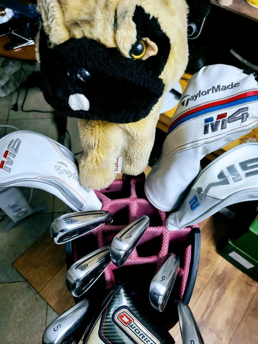 Set of Taylormade ladies Golf Clubs - Image 1