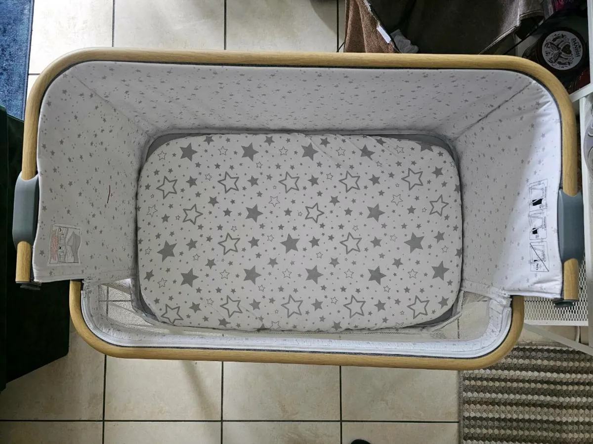 Baby Elegance Bedside Crib - Image 2