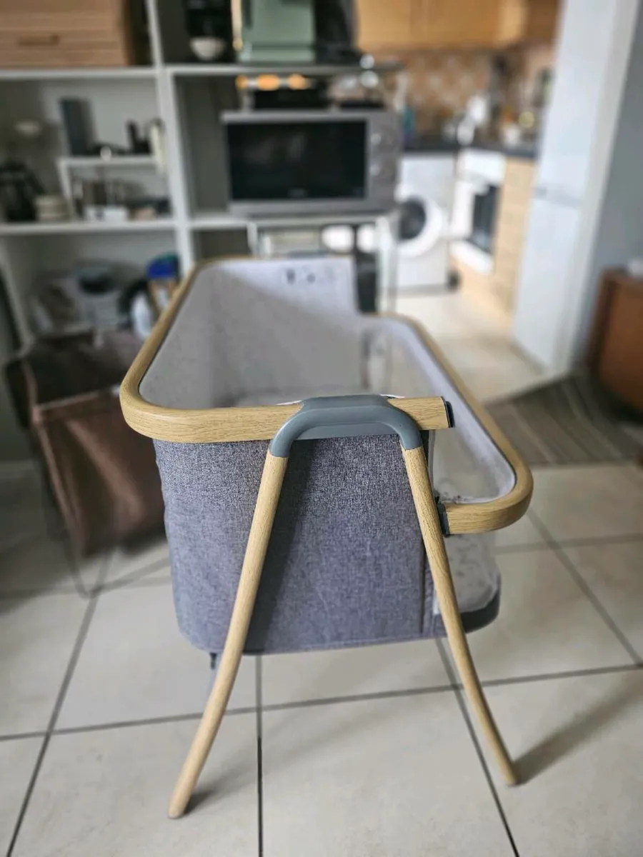 Baby Elegance Bedside Crib - Image 3