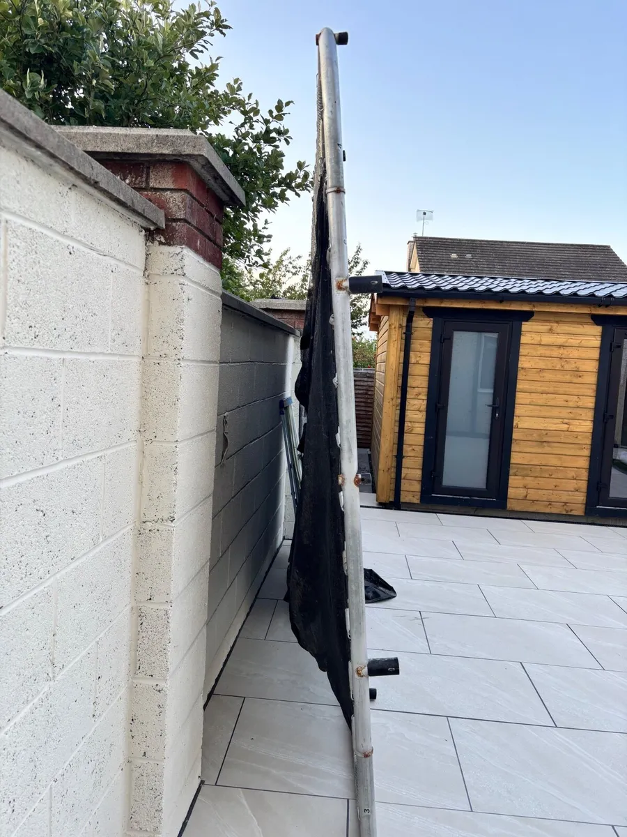 Trampoline - Image 1