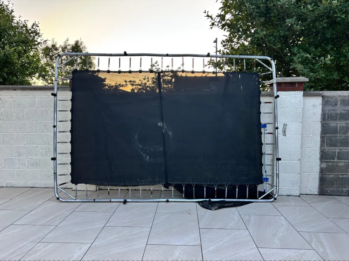 Trampoline - Image 2