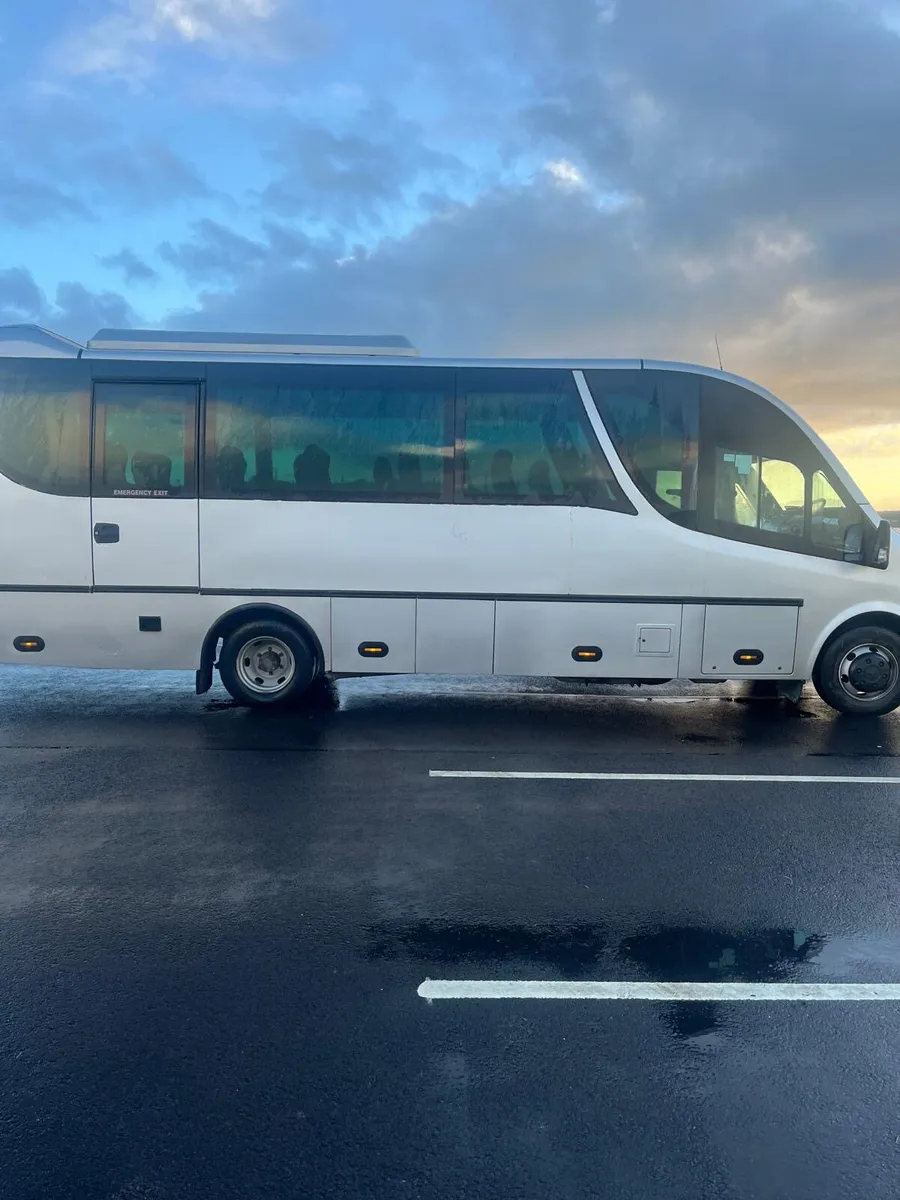 Mercedes Unvi 816D - Image 1