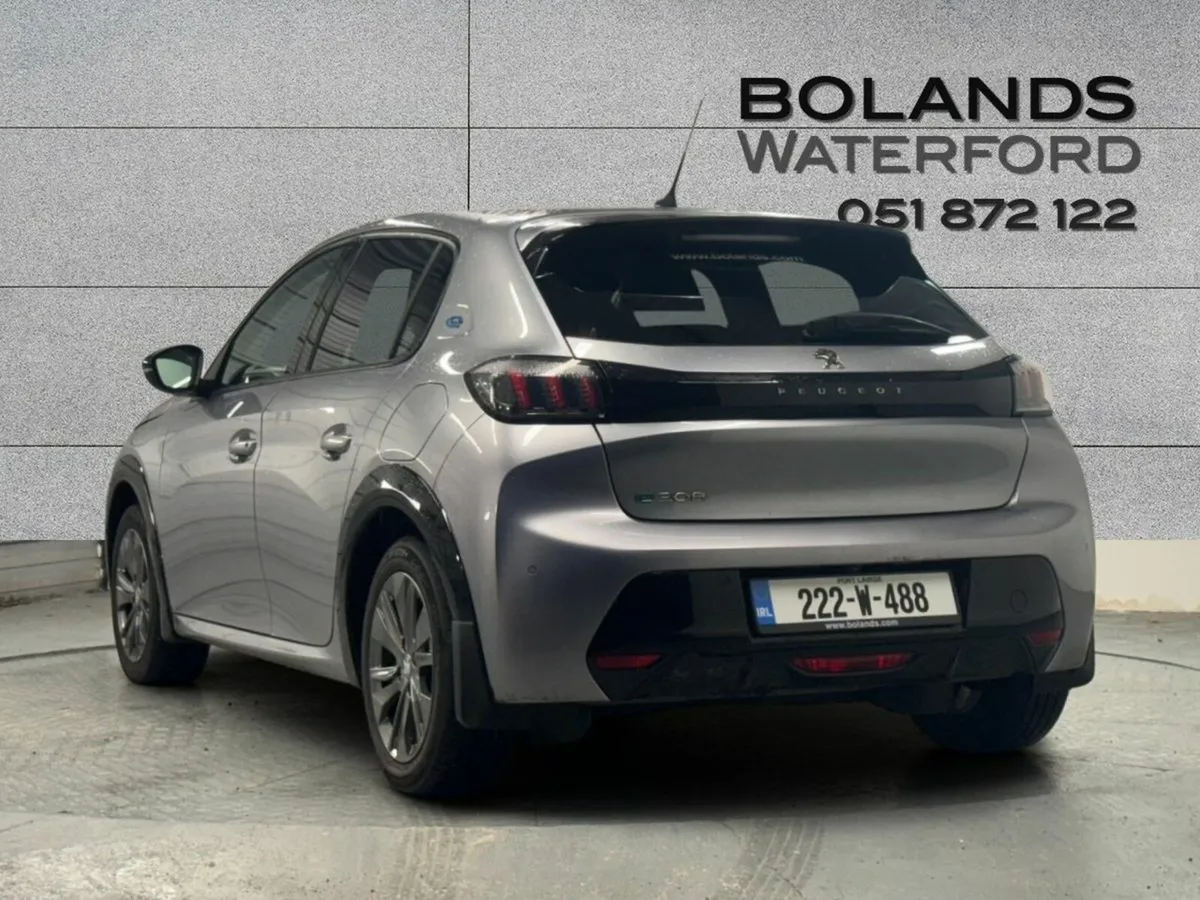 Peugeot 208 Electric 136bhp (50 kWh) Allure Pack - Image 2