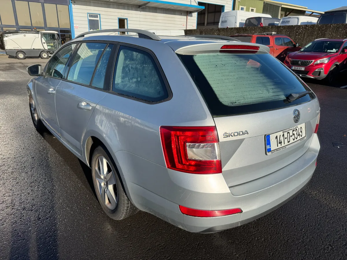 2014 SKODA OCTAVIA AMB COM ESTATE FOR AUCTION - Image 3