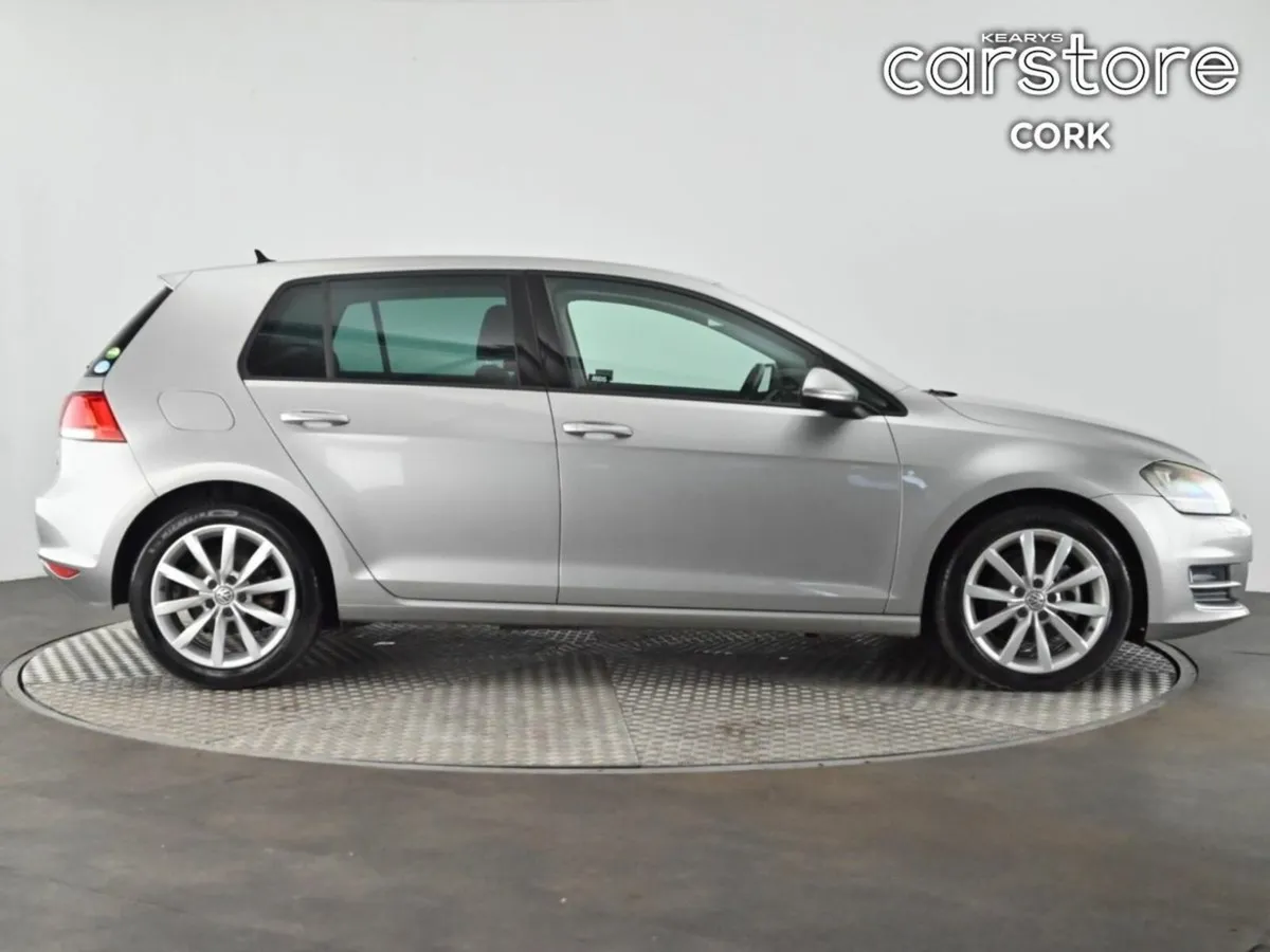 Volkswagen Golf 1.2 TSI Auto - Image 2