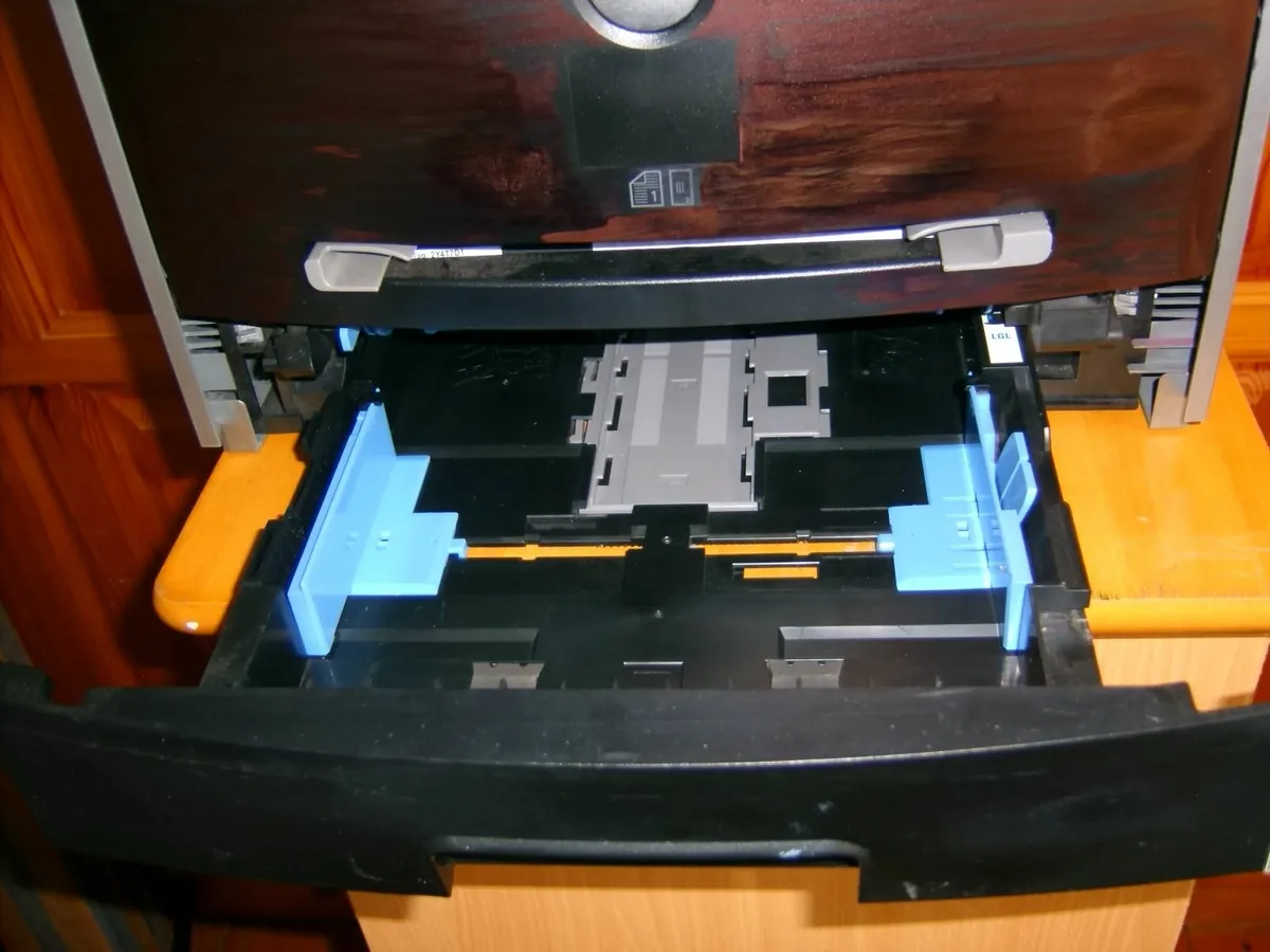 Laser printer - Image 2